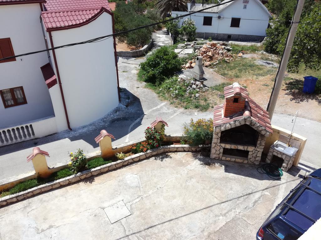 Apartments Andela Starigrad Paklenica Eksteriør bilde